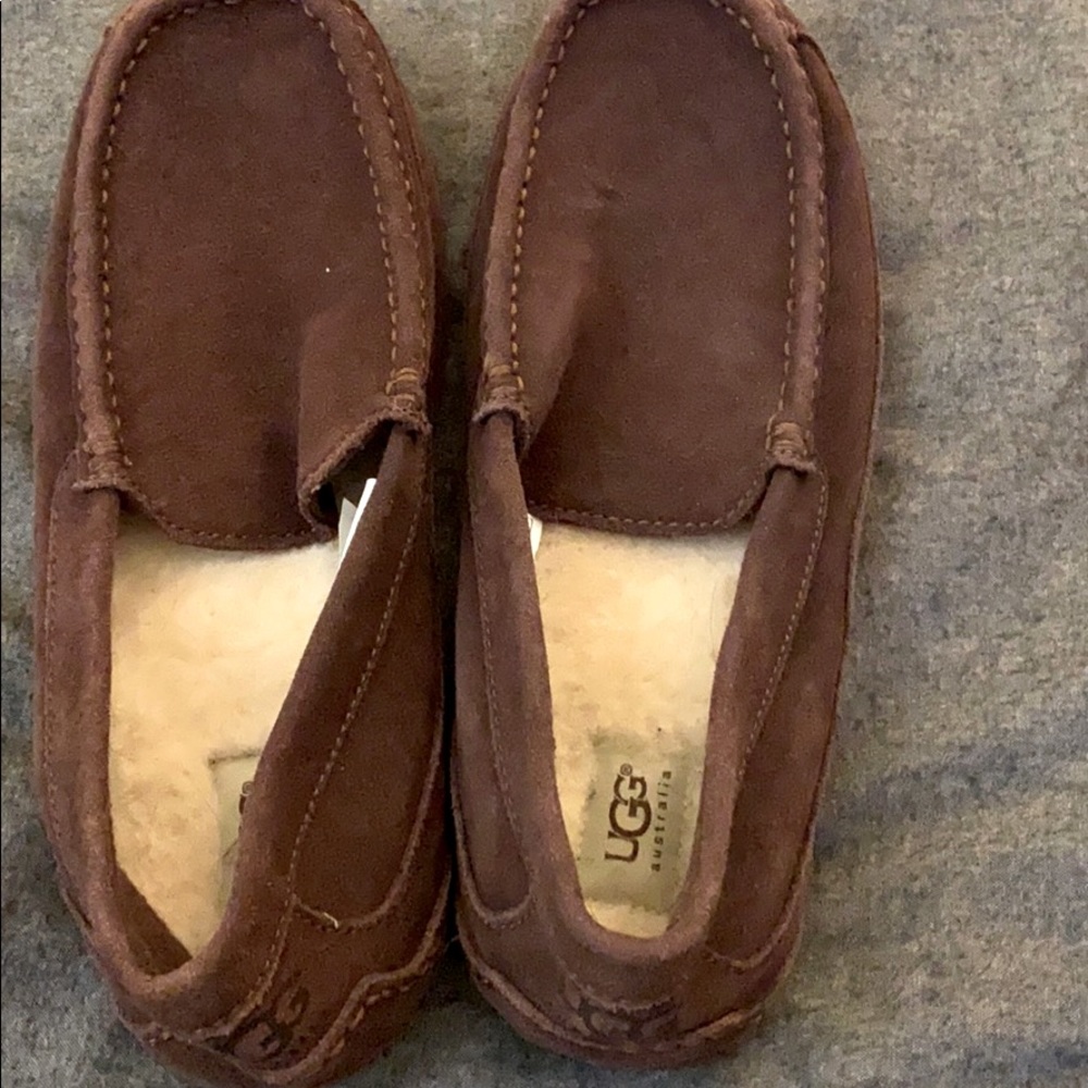Men’s UGG Ascot Slippers